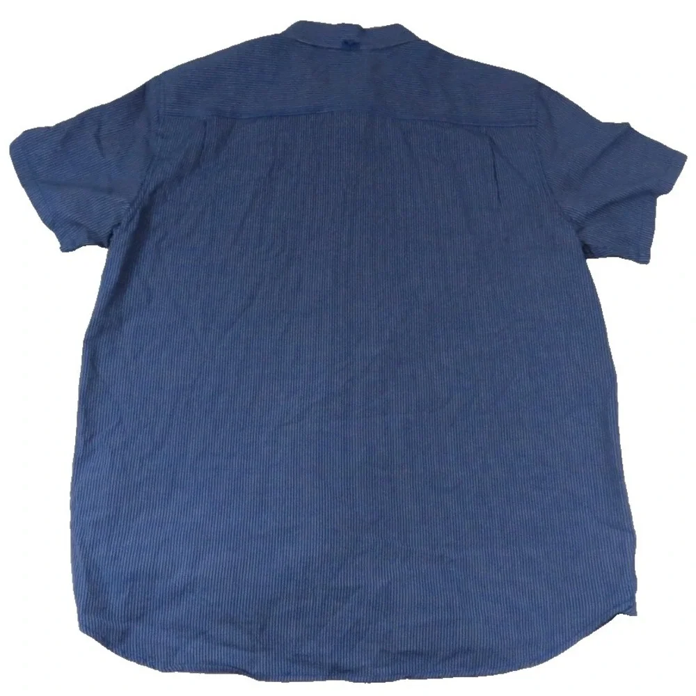 The North Face Shirt Men XL Short Sleeve Button Up Hiking Travel Blue Striped SS